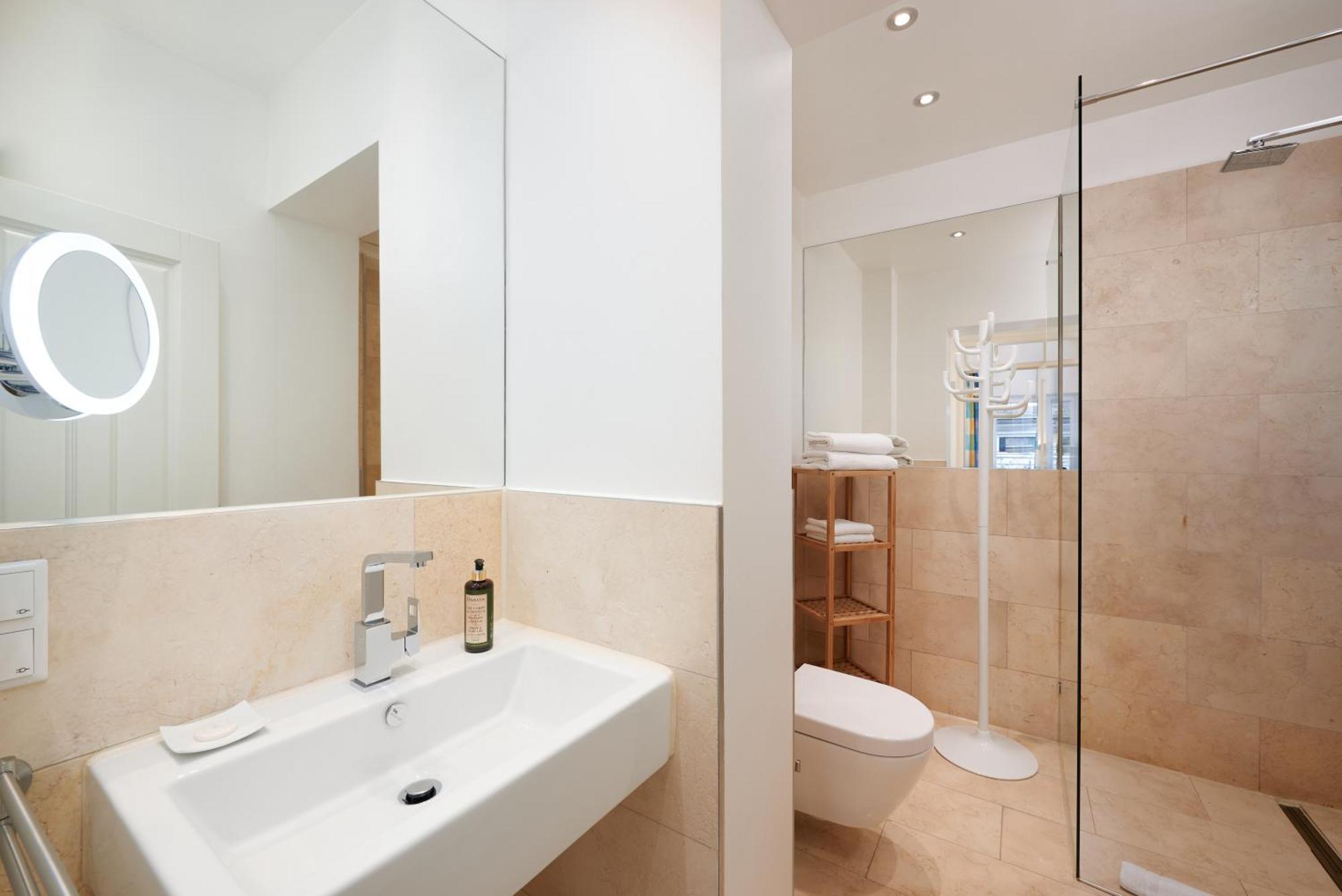 Design-Boutique Hotel Vosteen Nuremberg Bagian luar foto